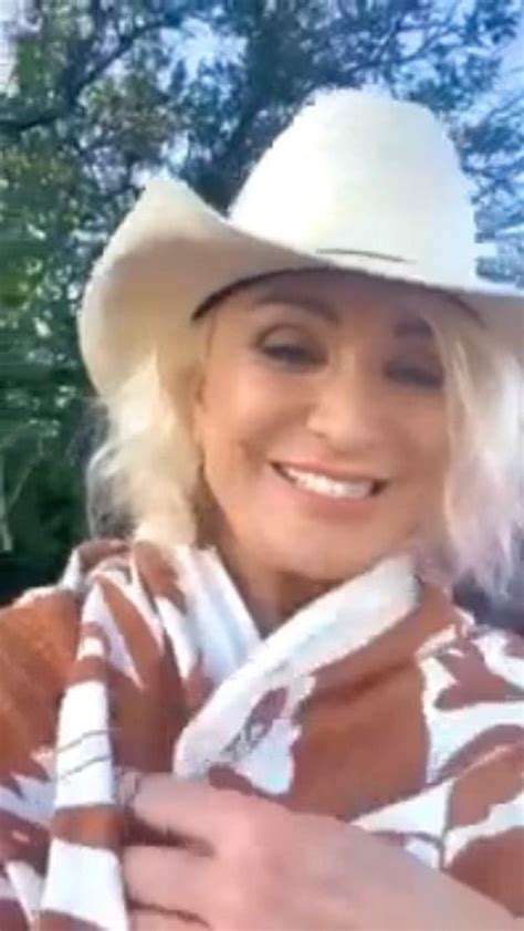 Tanya Tucker (@thetanyatucker) • Instagram photos and videos